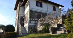 Anteprima foto Villa Indipendente con piscina, Zoverallo