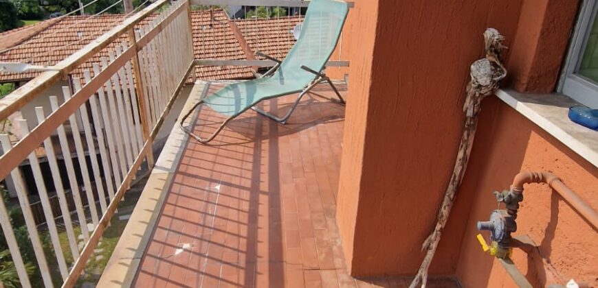 Foto Trilocale con balcone e cantina, Casale Corte Cerro