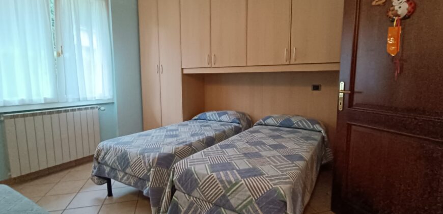 Foto Villa indipendente con giardino, Gravellona Toce