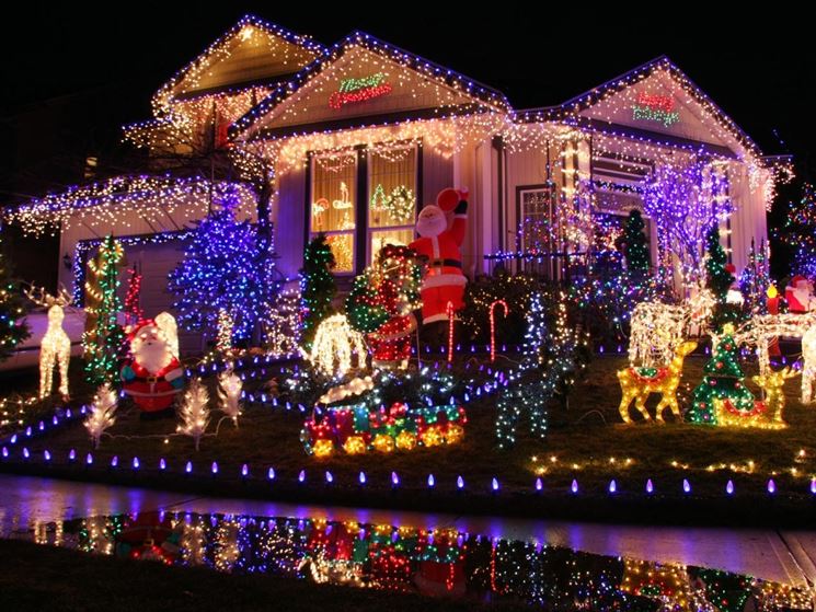 Quali sono le luci di Natale adatte agli esterni?