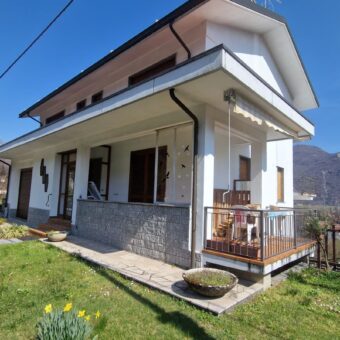 Villa indipendente con giardino, Pedemonte