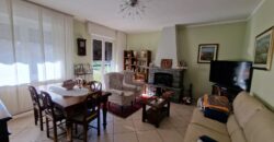 Anteprima foto Villa bifamiliare con ampio giardino, Pedemonte