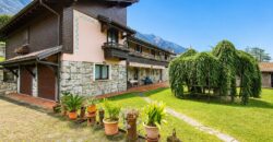 Anteprima foto Villa indipendente baciata dal sole e immersa nel verde, Granerolo