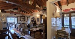 Anteprima foto Villa indipendente baciata dal sole e immersa nel verde, Granerolo