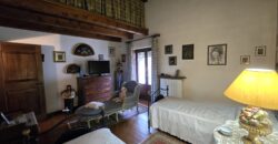Anteprima foto Villa indipendente baciata dal sole e immersa nel verde, Granerolo