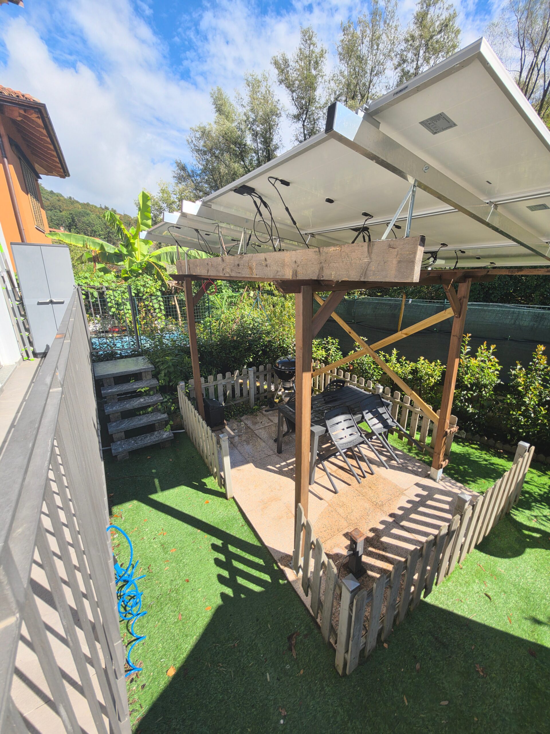 Foto Casa indipendente ristrutturata con terrazzo e giardino, Fondotoce