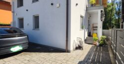 Anteprima foto Casa indipendente ristrutturata con terrazzo e giardino, Fondotoce