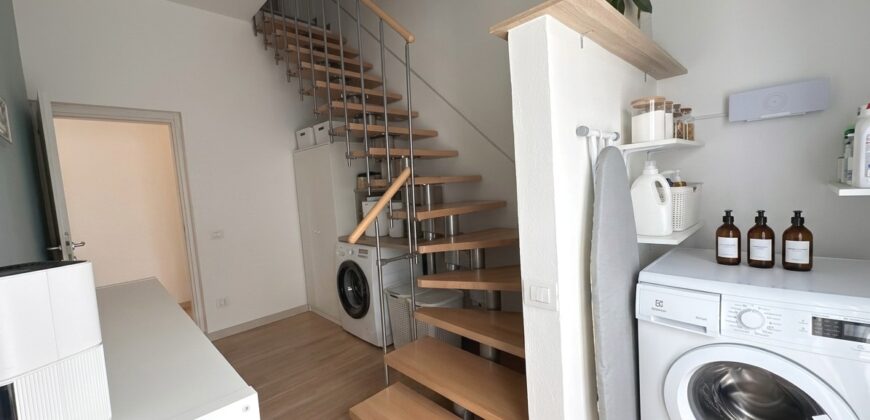 Foto Casa indipendente ristrutturata con terrazzo e giardino, Fondotoce