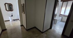 Anteprima foto Affittasi quadrilocale con box e cantina, Verbania