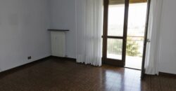 Anteprima foto Affittasi quadrilocale con box e cantina, Verbania