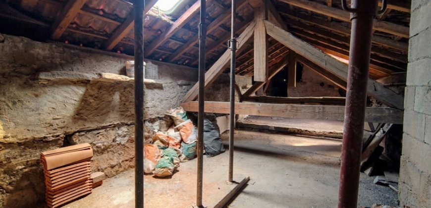 Foto Mansarda da Valorizzare in Palazzo Storico, Intra