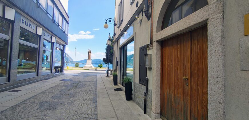 Foto Mansarda da Valorizzare in Palazzo Storico, Intra