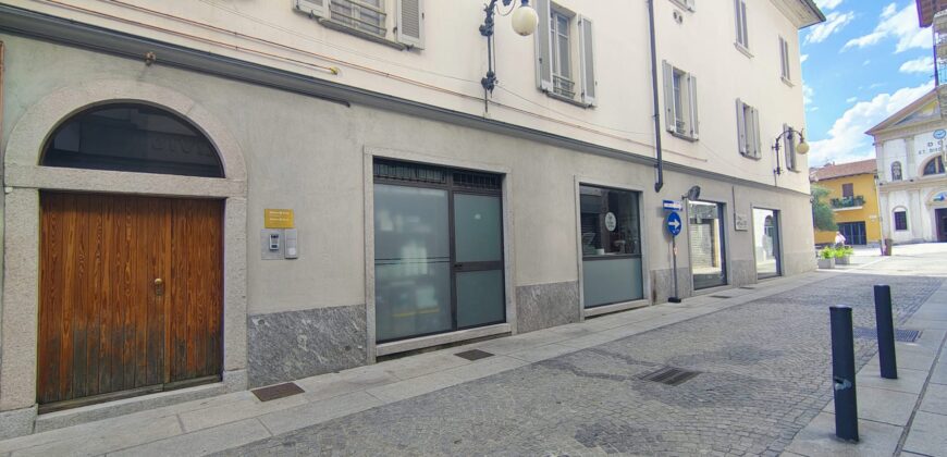 Foto Mansarda da Valorizzare in Palazzo Storico, Intra