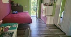 Anteprima foto Cambiasca: casa indipendente con posti auto