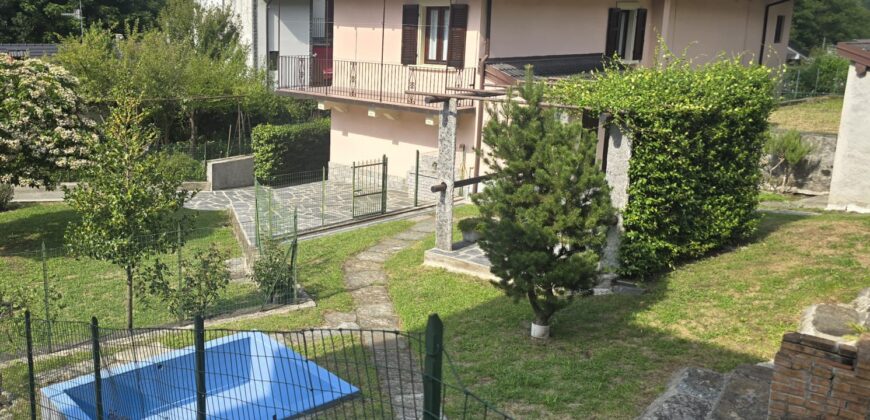 Foto Villetta indipendente con giardino pronta da abitare, Migiandone