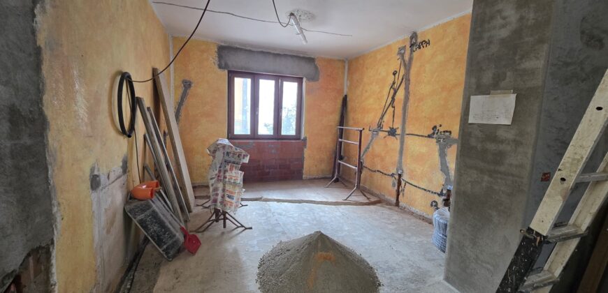 Foto Bilocale da terminare, Crusinallo