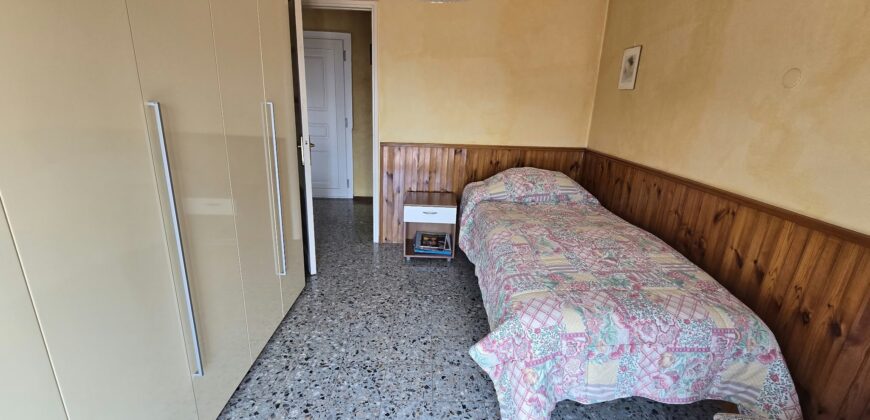Foto Appartamento con terrazzo e due posti auto, Vignone