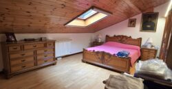Anteprima foto Casa semi-indipendente su tre livelli con box e taverna, Migiandone