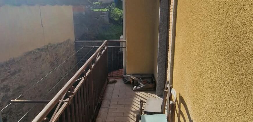 Foto Ampio quadrilocale da ristrutturare, Casale Corte Cerro