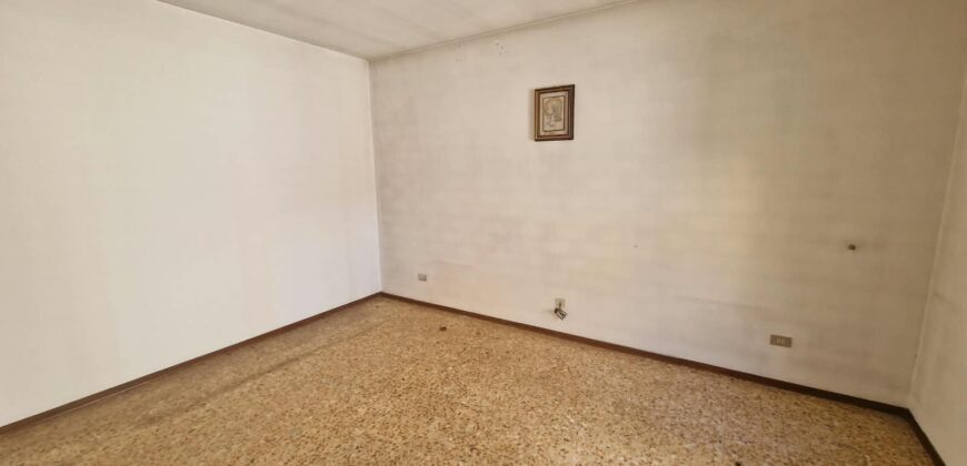 Foto Ampio quadrilocale da ristrutturare, Casale Corte Cerro