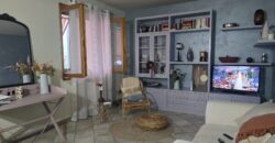 Anteprima foto Trilocale con balconi e cantina, Cireggio