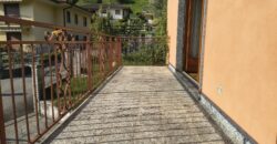 Anteprima foto CAMBIASCA: VILLA INDIPENDENTE CON GIARDINO