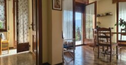 Anteprima foto CAMBIASCA: VILLA INDIPENDENTE CON GIARDINO